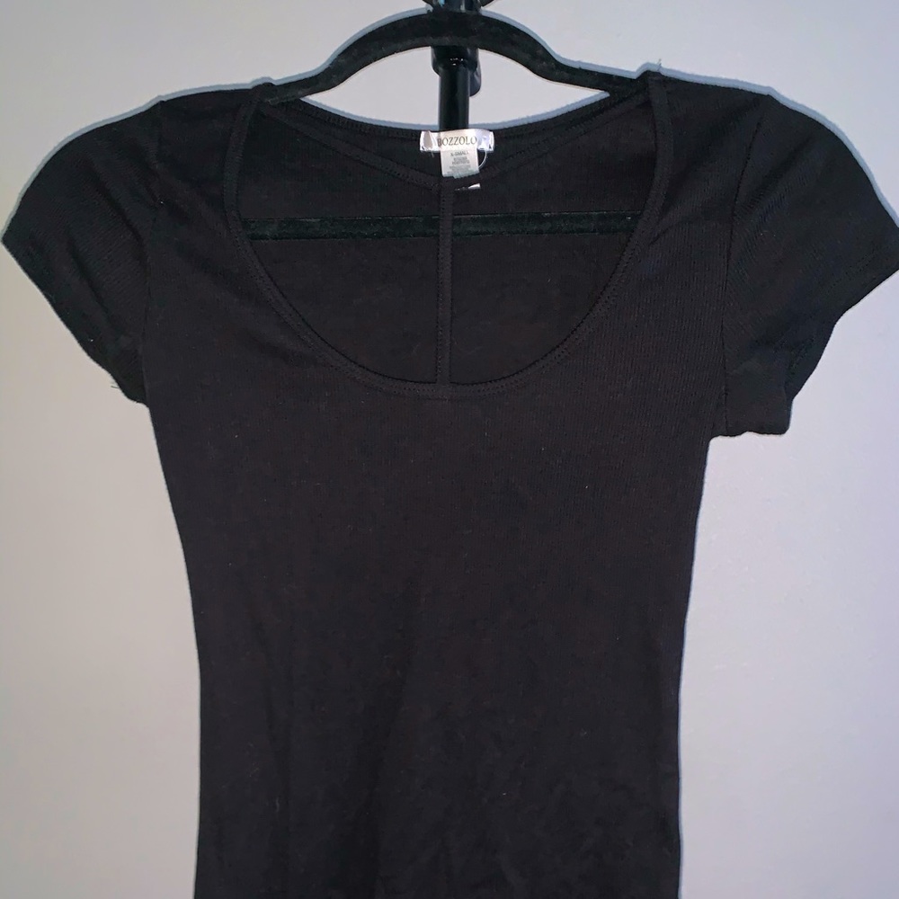 Tilly’s Detailed Neck Tee Shirt